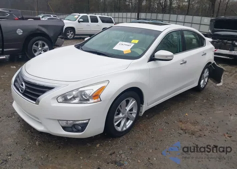 2015 Nissan Altima 2.5 Sl z USA, uszkodzony, nr VIN 1N4AL3AP9FN917206